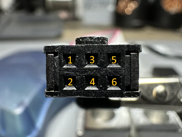 Standard 6-pin AVR ISP header pinout with pin 1 marked