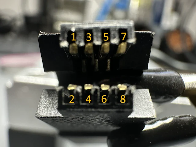 SOIC8 clip 2x4 header with pins numbered 1 to 8