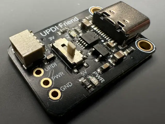 Adafruit UPDI Friend voltage selector set to 5 V