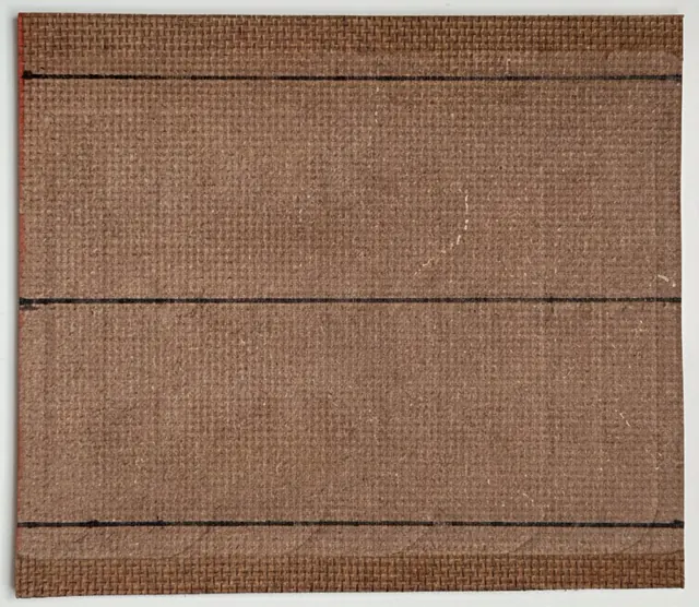 Center and edges line drawn on spoilboard
